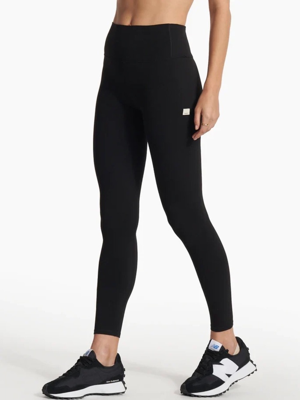 Vuori | AllTheFeels Leggings | Black